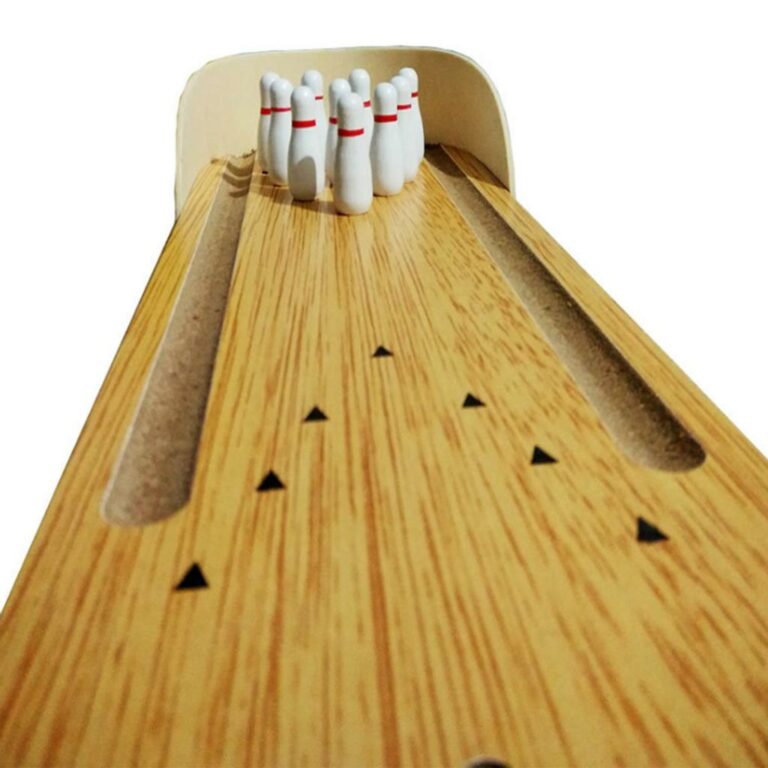 Jeu Mini Bowling En Bois - 10 Quilles + 2 Boules En Acier - 30x10cm - Occasion Bon état